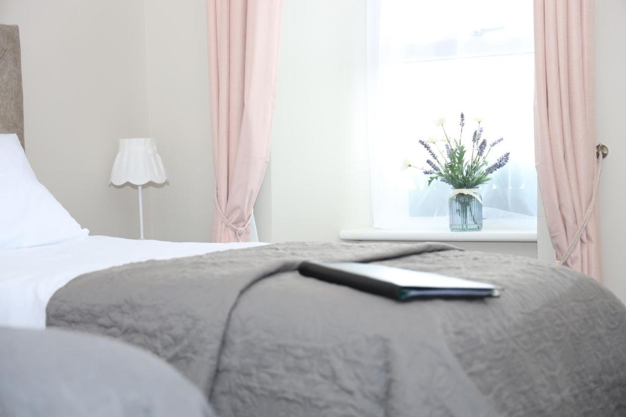 Madelines Accommodation Tinahely Buitenkant foto
